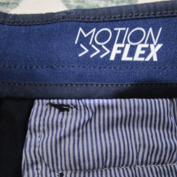 Crown & Ivy Mens Shorts SZ 36 Solid Navy Blue Motion Flex Nautical 7" Inseam NWT - Picture 4 of 9